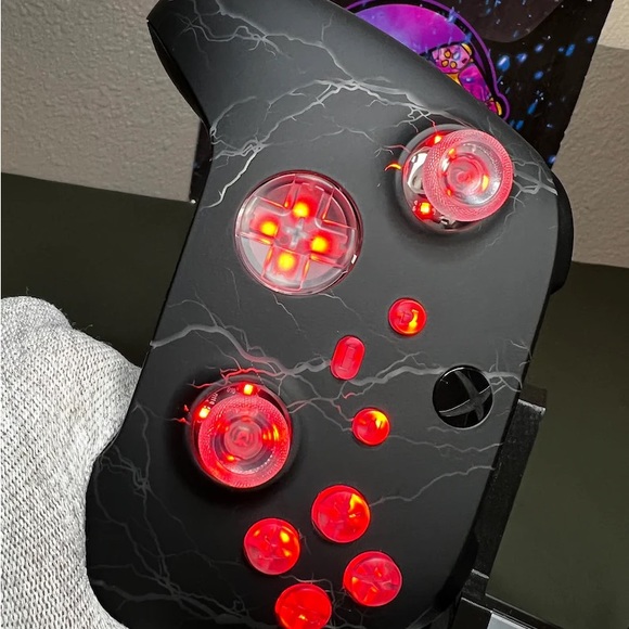 Microsoft Xbox Premium Custom Modded Controller with LEDs “Lightning” - Picture 4 of 5